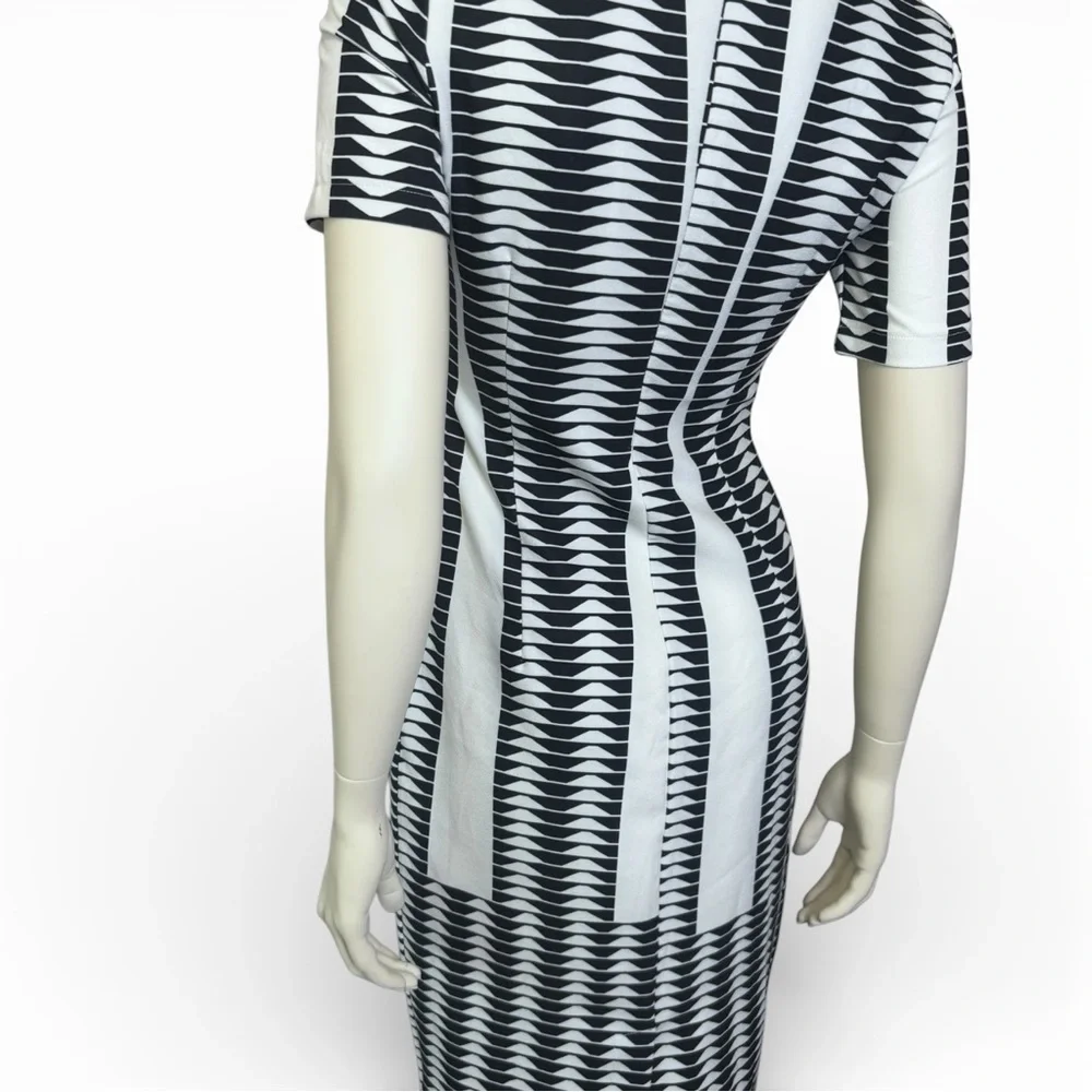 La Pateau Black and White‎ Geometric Patterned Body Con Dress S/M